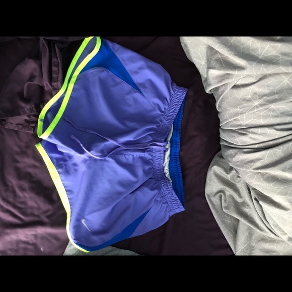Purple Nike shorts - Picture 1 of 1